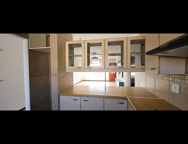 3 BEDROOM PROPERTY TO RENT IN GREENHILLS